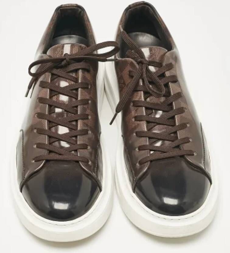 Louis Vuitton Vintage Pre-owned Fabric sneakers Brown Heren