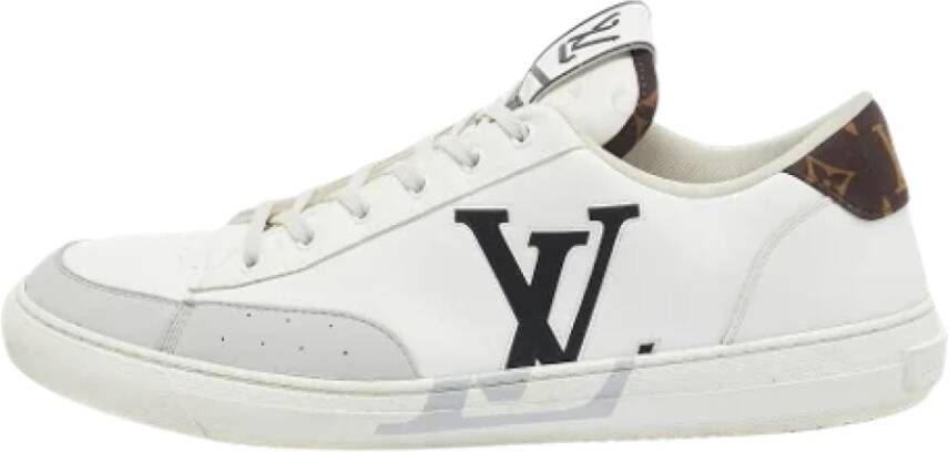 Louis Vuitton Vintage Pre-owned Leather sneakers White Heren