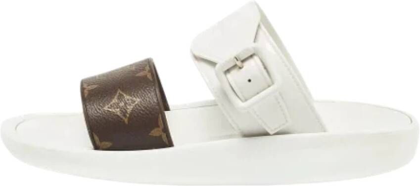 Louis Vuitton Vintage Pre-owned Rubber sandals White Dames