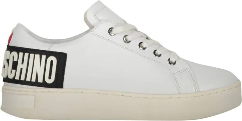 Love Moschino Lage leren sneakers met logo achteraan White Dames