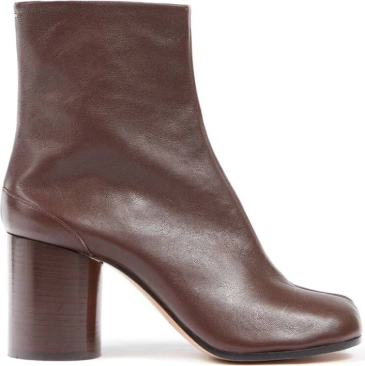 Maison Margiela Bordeaux Signature Tabi Toe Laarzen Brown Dames