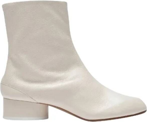 Maison Margiela Pre-owned Leather boots White Dames