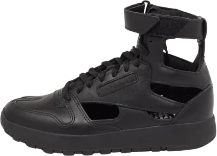 Maison Margiela Pre-owned Leather sneakers Black Dames