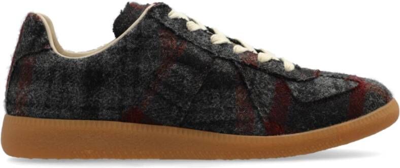 Maison Margiela Sportschoenen met ruitpatroon Gray Dames