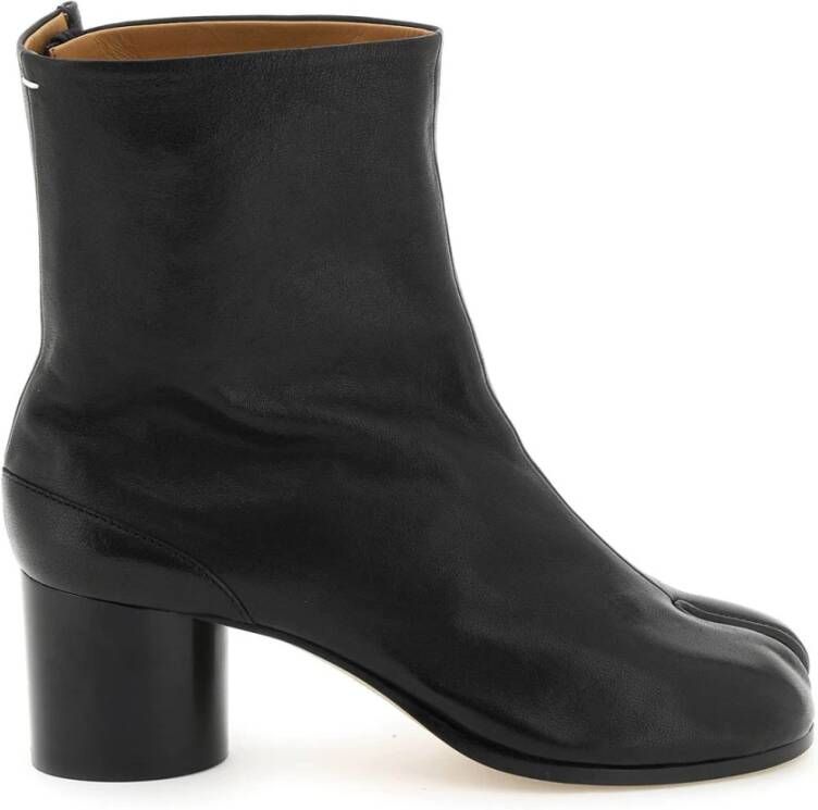 Maison Margiela Zwarte Leren Enkellaarzen met Split-Teen Vorm Black Dames