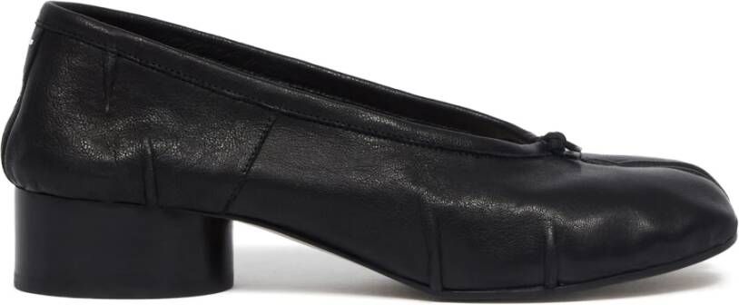 Maison Margiela Tabi New pumps met knoopdetail Black Dames