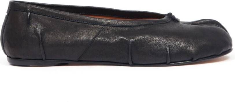 Maison Margiela Zwarte leren ballerina's met Tabi-teen Black Dames