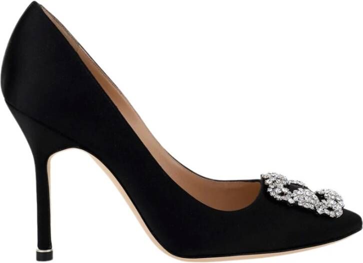 Manolo Blahnik Zwarte Satijnen Pumps met Amandelvormige Neus Black Dames