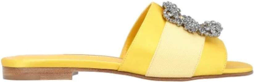 Manolo Blahnik Canvas flats Yellow Dames