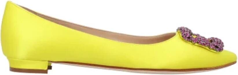 Manolo Blahnik Fabric flats Yellow Dames