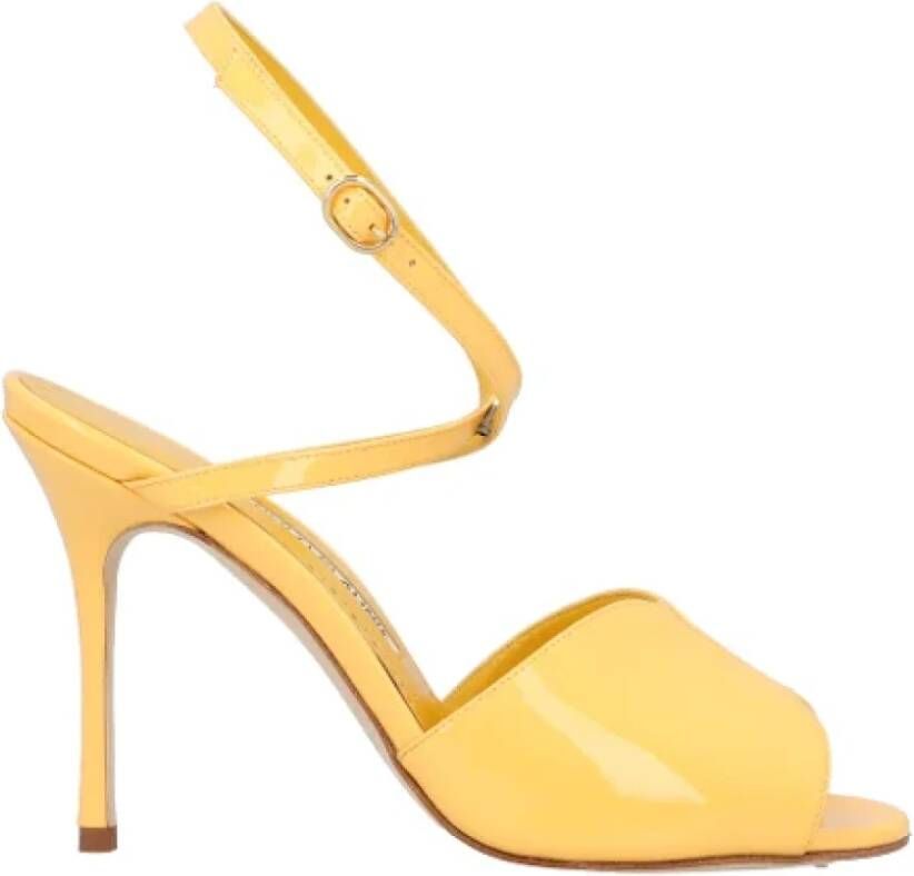 Manolo Blahnik Leather sandals Yellow Dames