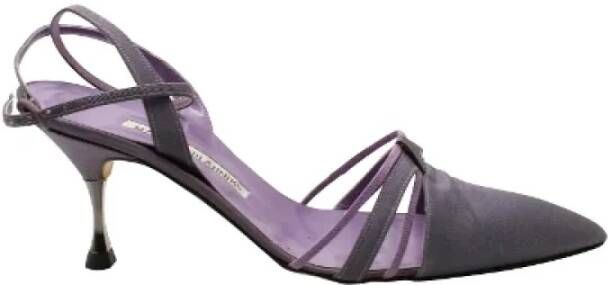 Manolo Blahnik Pre-owned Cotton heels Purple Dames