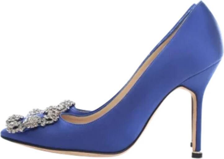 Manolo Blahnik Pre-owned Fabric heels Blue Dames