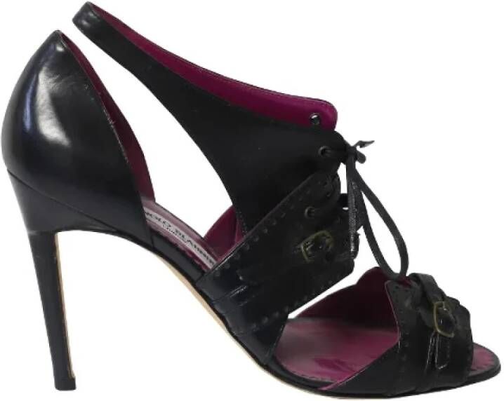 Manolo Blahnik Pre-owned Leather heels Black Dames