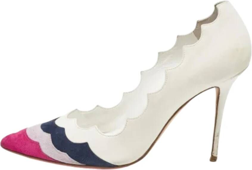 Manolo Blahnik Pre-owned Leather heels White Dames