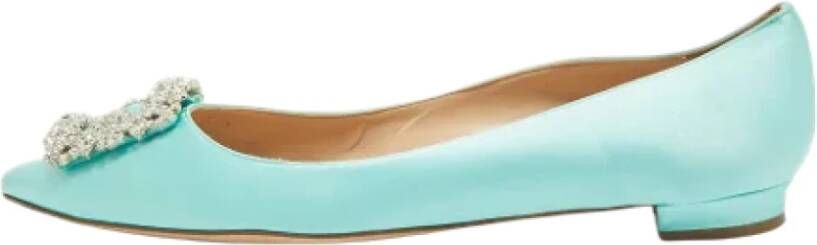 Manolo Blahnik Pre-owned Satin flats Blue Dames