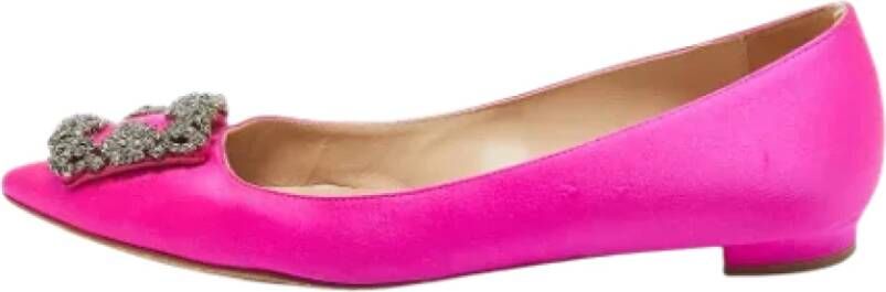 Manolo Blahnik Pre-owned Satin flats Pink Dames