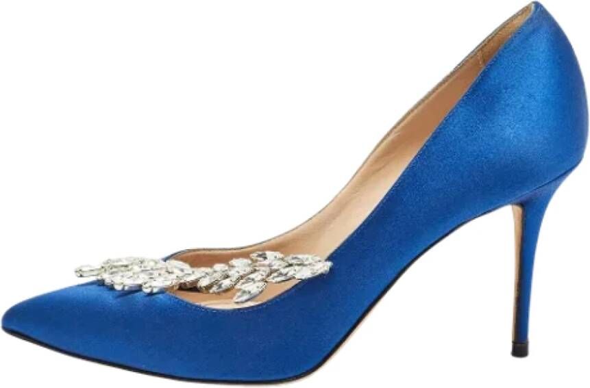 Manolo Blahnik Pre-owned Satin heels Blue Dames