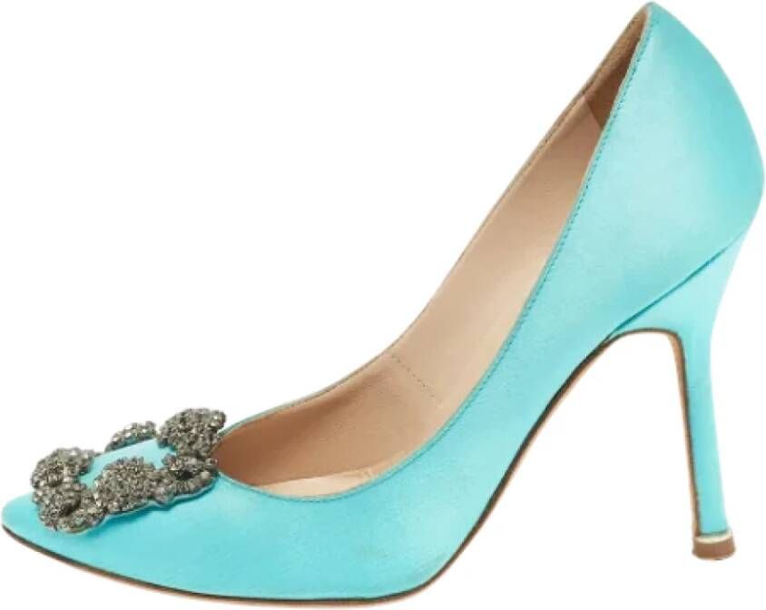 Manolo Blahnik Pre-owned Satin heels Blue Dames