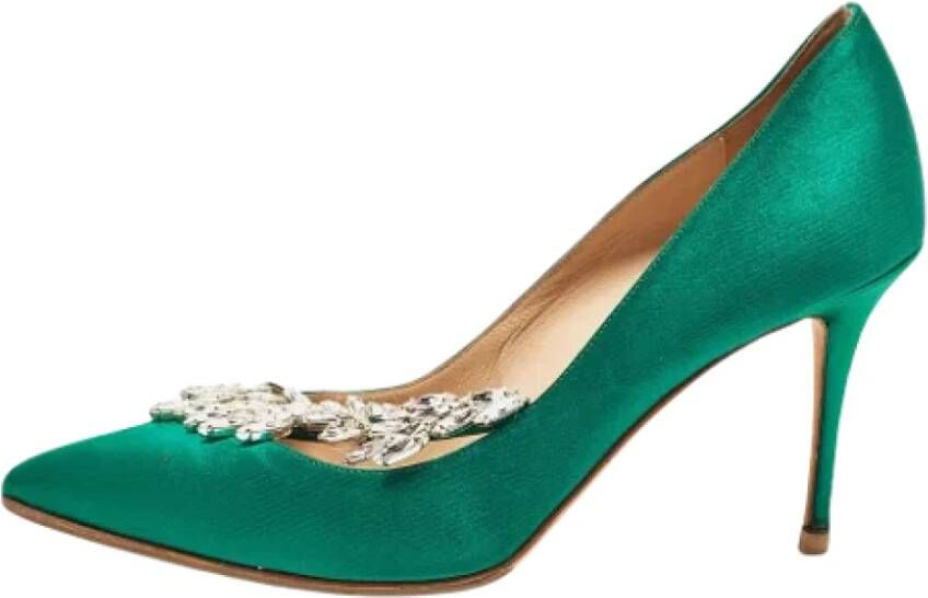 Manolo Blahnik Pre-owned Satin heels Green Dames