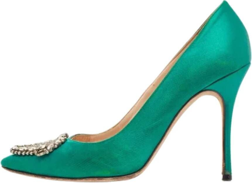 Manolo Blahnik Pre-owned Satin heels Green Dames