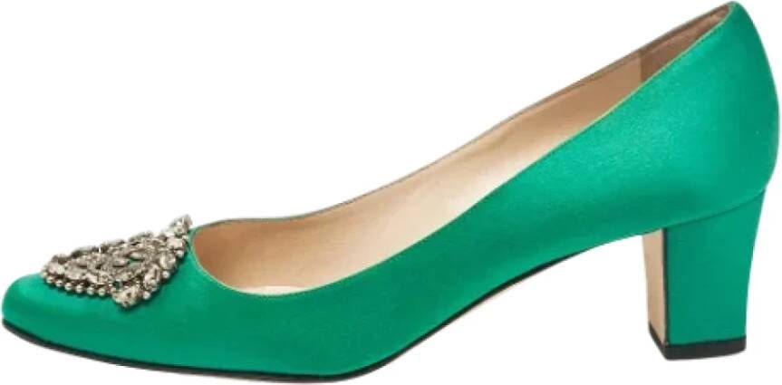 Manolo Blahnik Pre-owned Satin heels Green Dames