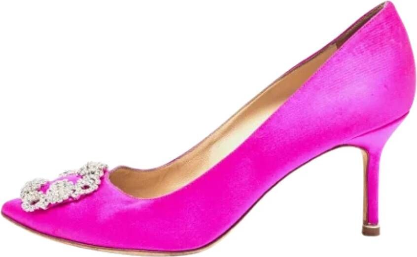 Manolo Blahnik Pre-owned Satin heels Pink Dames