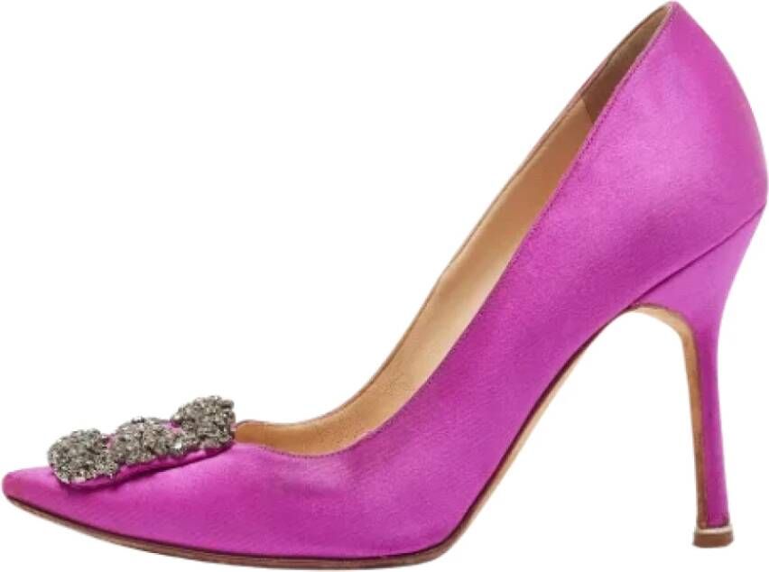 Manolo Blahnik Pre-owned Satin heels Pink Dames