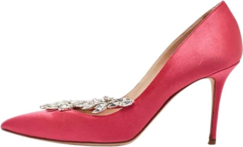 Manolo Blahnik Pre-owned Satin heels Pink Dames