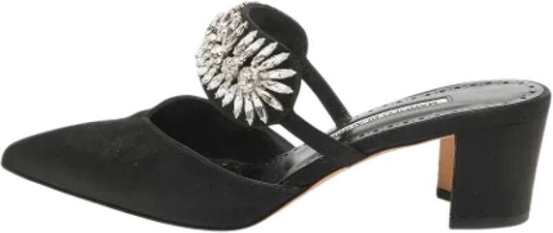 Manolo Blahnik Pre-owned Satin mules Black Dames