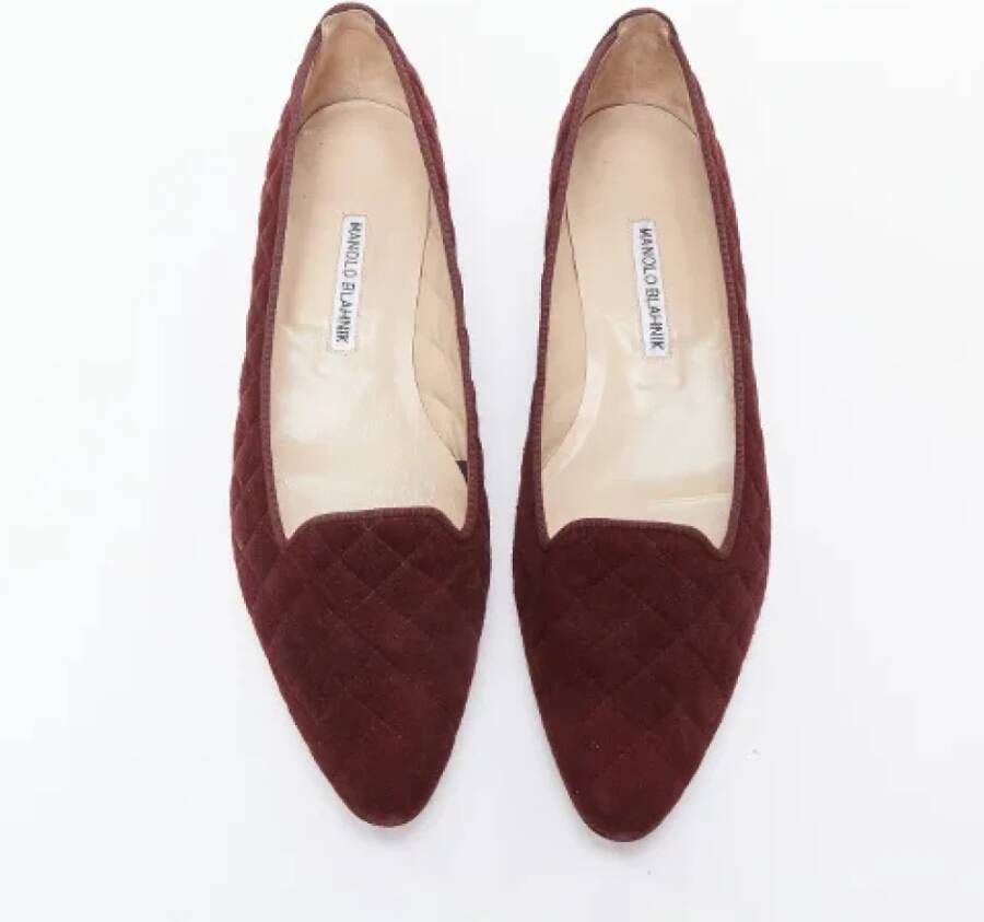 Manolo Blahnik Pre-owned Suede flats Red Dames