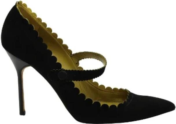 Manolo Blahnik Pre-owned Suede heels Black Dames