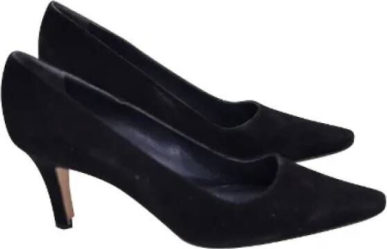 Manolo Blahnik Pre-owned Suede heels Black Dames