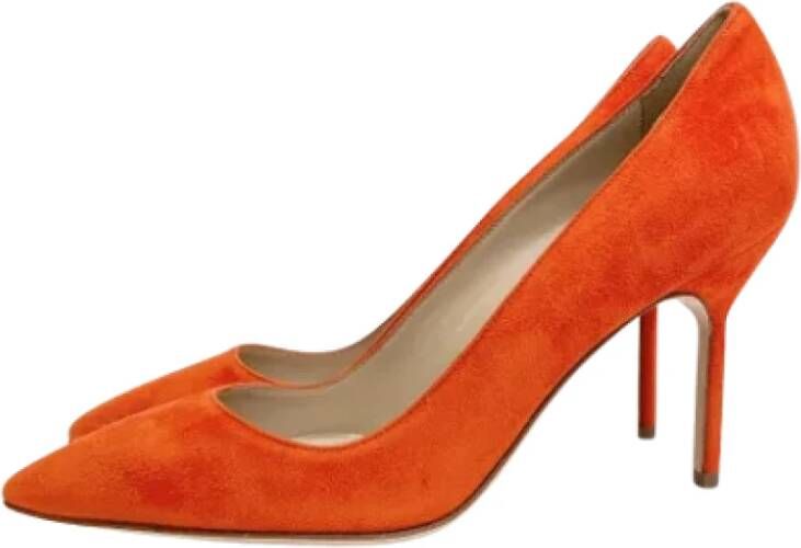 Manolo Blahnik Pre-owned Suede heels Orange Dames