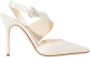 Manolo Blahnik Roomkleurige pumps met amandel teen Beige Dames - Thumbnail 1