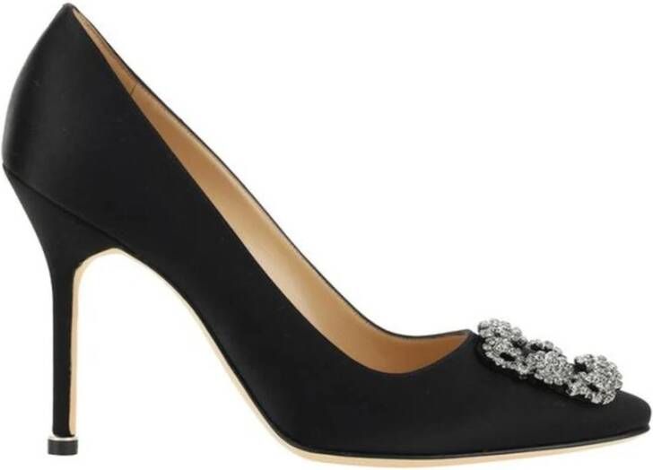 Manolo Blahnik Zwarte Satijnen Pumps met Amandelvormige Neus Black Dames