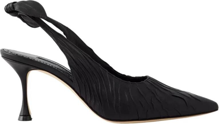 Manolo Blahnik Zwarte Pelagalo pumps met decoratieve plooien Black Dames