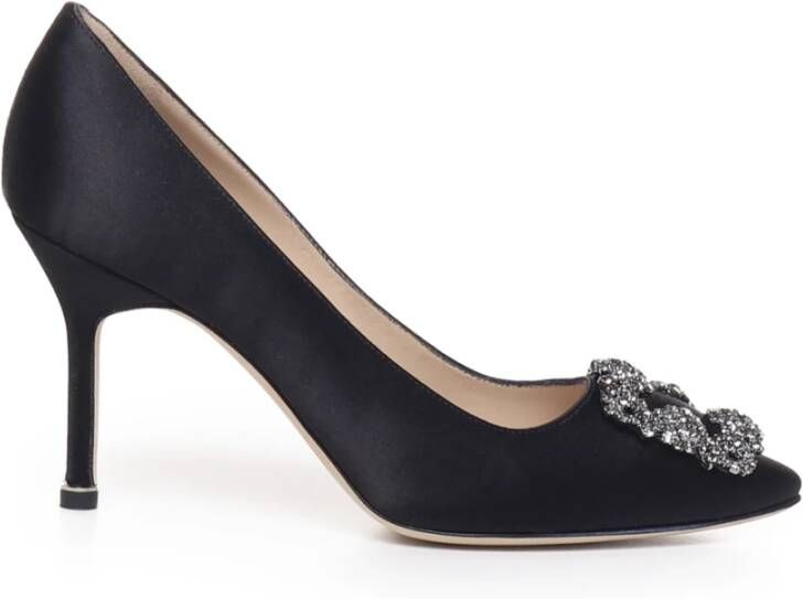 Manolo Blahnik Zwarte Satijnen Schuine Neus Pomp Black Dames