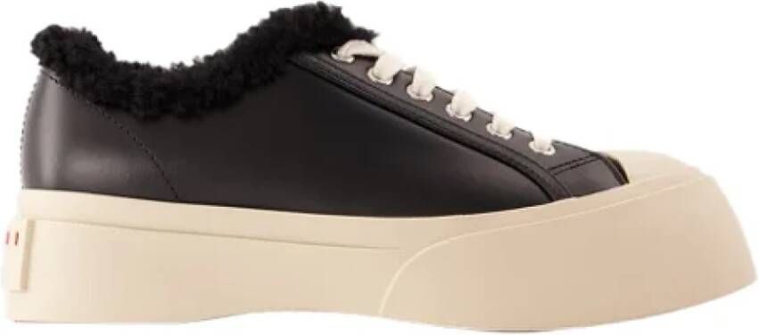 Marni Leather flats Black Dames