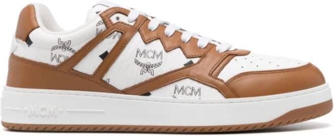 MCM Gestructureerde Leren Sneakers Bruin Brown Heren