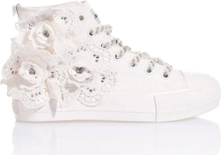 Mimanera Witte Sneakers met Bloemen Macramé White Dames