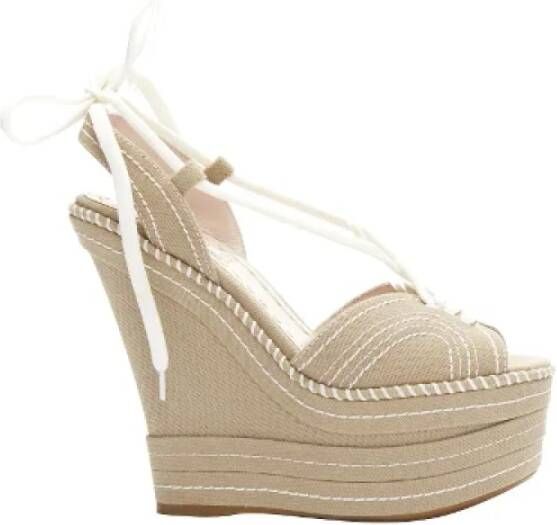 Miu Pre-owned Canvas heels Beige Dames