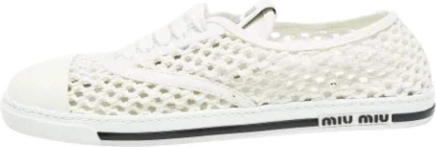 Miu Pre-owned Fabric sneakers White Dames