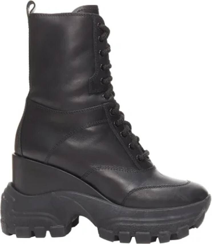 Miu Pre-owned Leather boots Black Dames