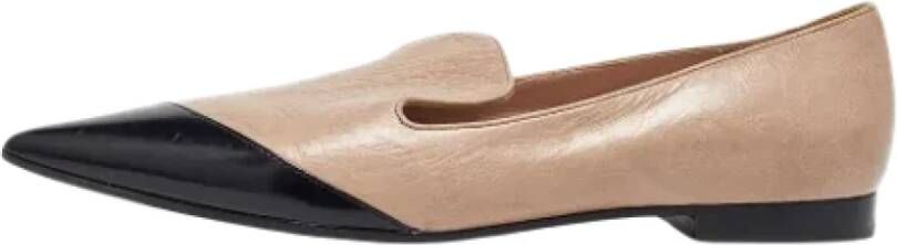 Miu Pre-owned Leather flats Beige Dames