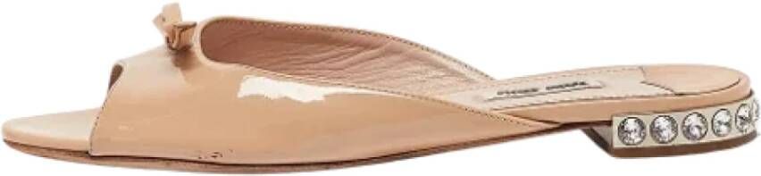 Miu Pre-owned Leather flats Beige Dames