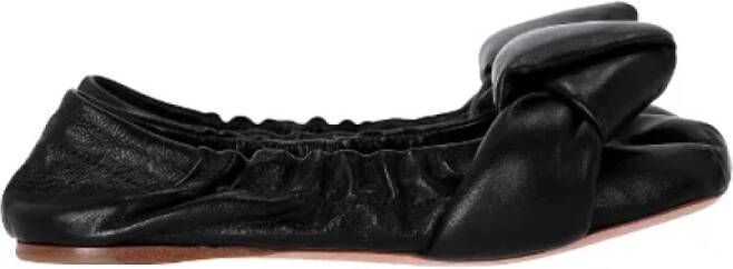 Miu Pre-owned Leather flats Black Dames