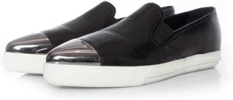 Miu Pre-owned Leather sneakers Black Dames