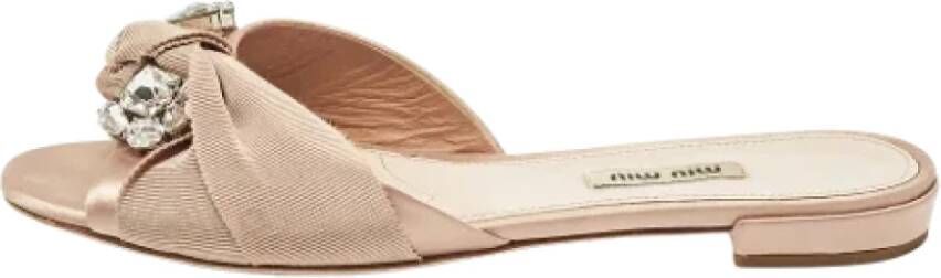 Miu Pre-owned Satin flats Beige Dames