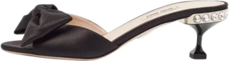 Miu Pre-owned Satin sandals Black Dames